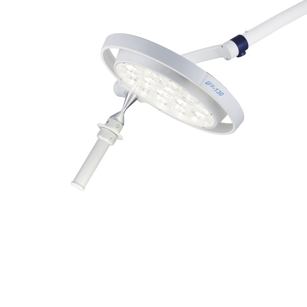 Operationslampe Dr. Mach LED 130F, væghængt 2